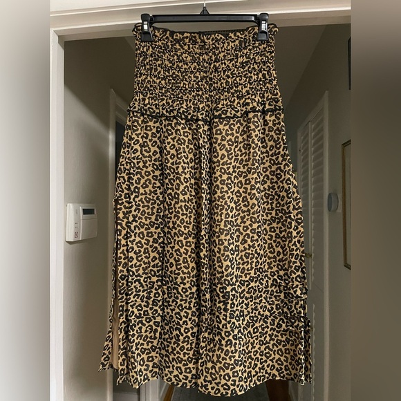 NWOT Sea New York Lottie Smocked Leopard Print Midi Skirt. - Picture 4 of 9